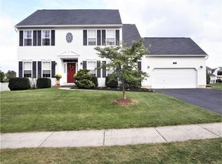 2643 Sean Dr, Whitehall, PA 18052