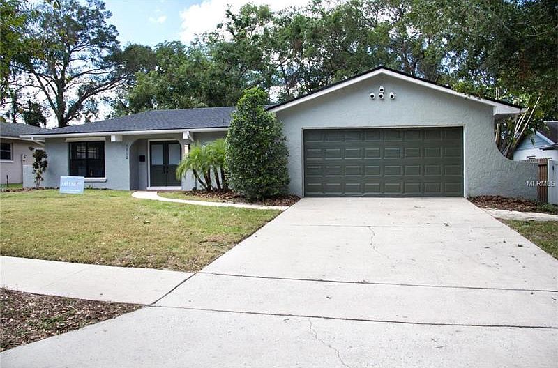 1st image of 1712 Lake Waumpi Dr