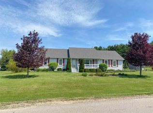 3886 Lorraine Dr, Petoskey, MI 49770