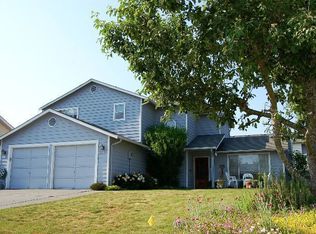 2713 211th Pl SW, Lynnwood, WA 98036