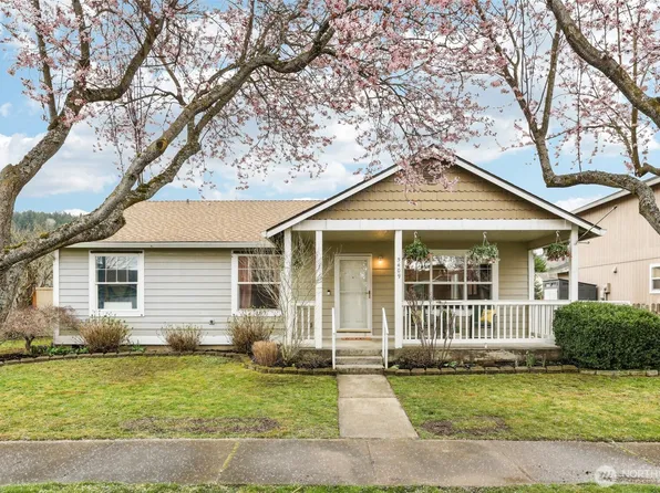 5409 156th Avenue Ct E, Sumner, WA 98390