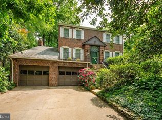 2255 N Vermont St, Arlington, VA 22207