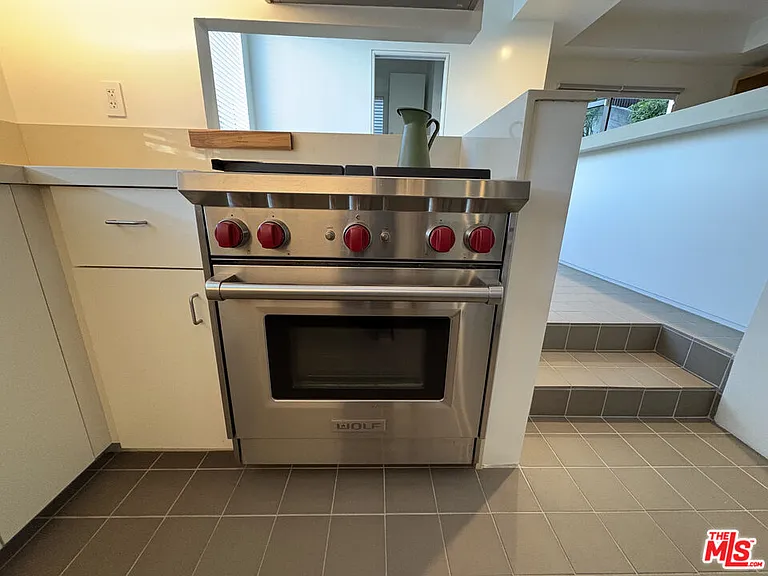 444 W Avenue 37 — Photo 12