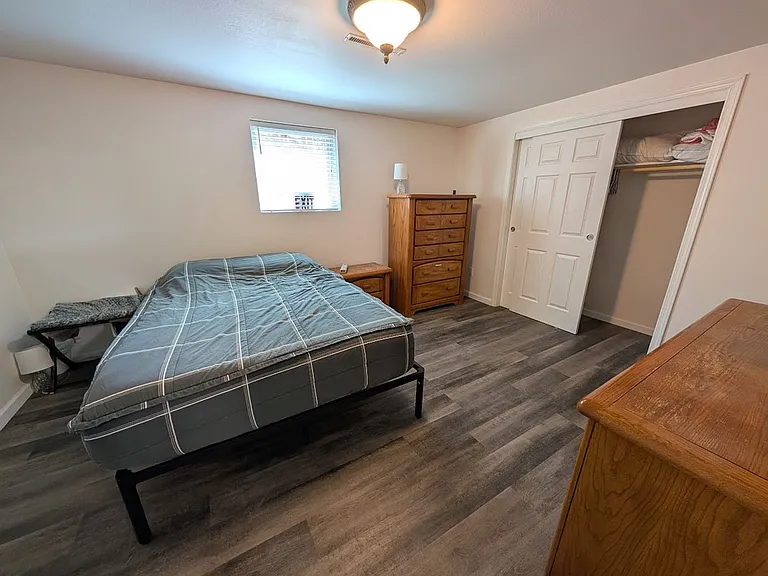 719 Camas Dr — Photo 11