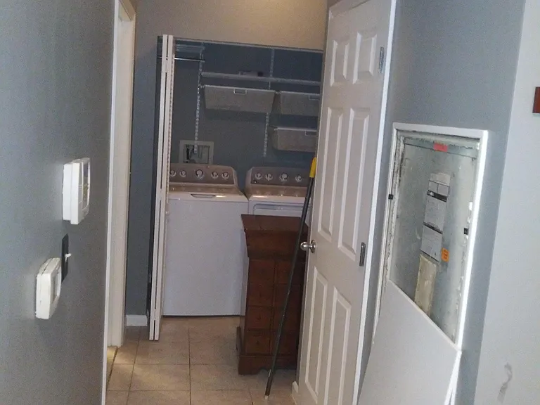 2465 Army Navy Dr #106 — Photo 7