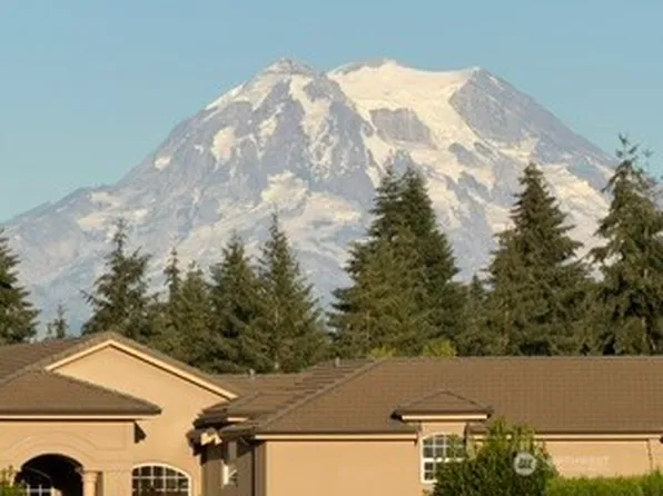 2315 262nd Street Ct E, Spanaway, WA 98387