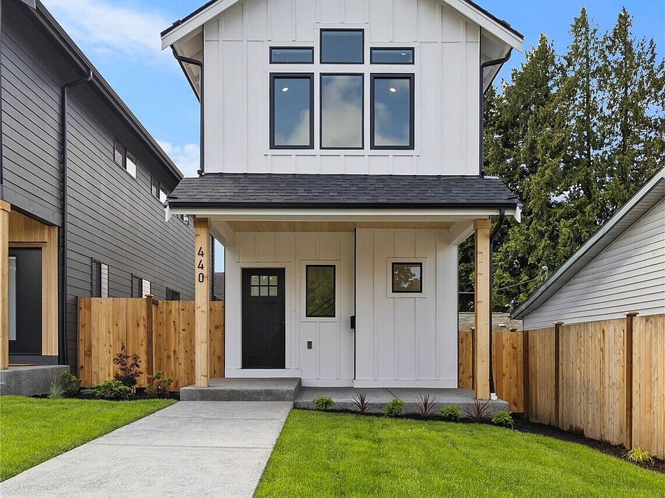 1st image of 440 E 63rd Street
