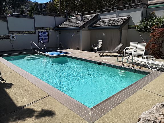 2nd image of 2411 Carlmont Dr APT 106
