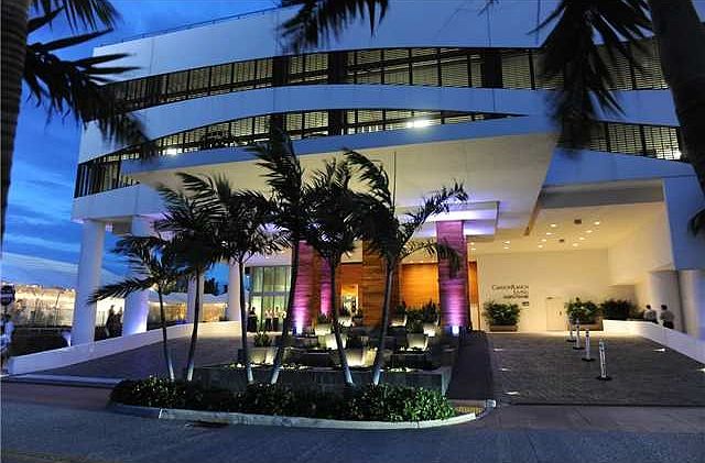Valet driveway