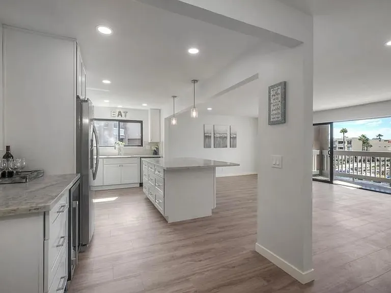 4705 Marina Dr #10-10-10 — Photo 18