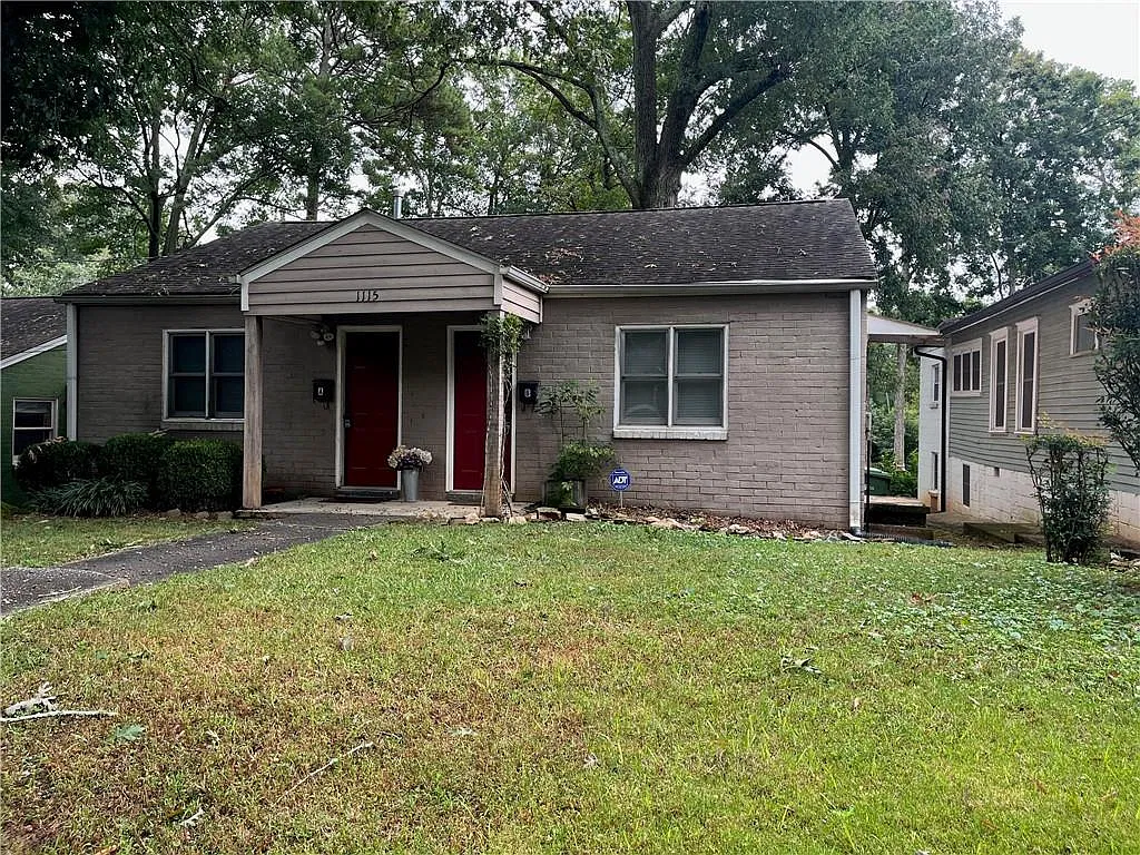 1 bed, 1.0 bath, $1,400 — Photo 2