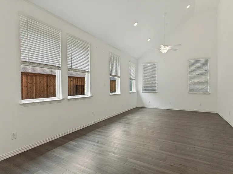 4249 Watson Way — Photo 16