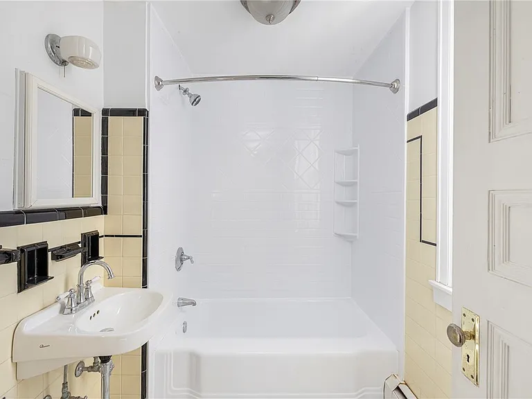 242 Wayland Ave #1 — Photo 6