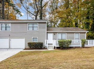 1735 Charmeth Rd, Lithonia, GA 30058