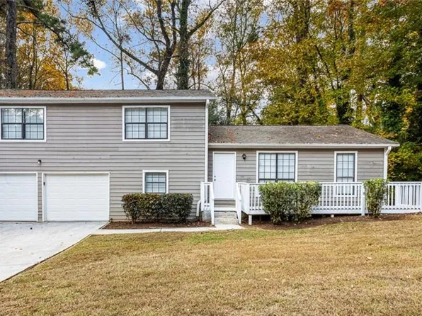 1735 Charmeth Rd, Lithonia, GA 30058