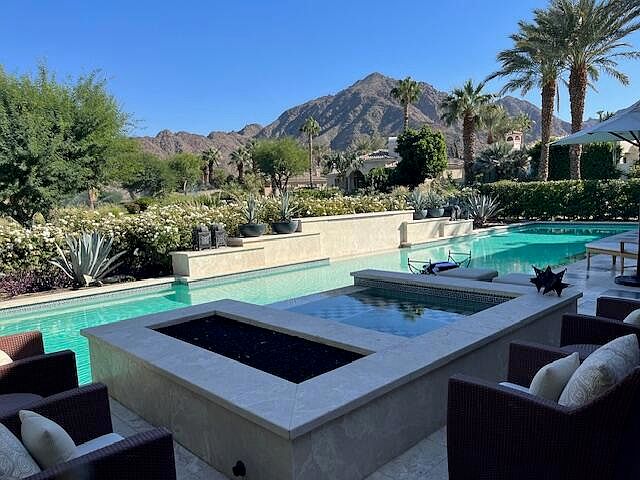 1st image of 78221 Deacon Dr W