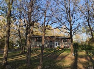 7100 Tower Rd, Hillsboro, MO 63050