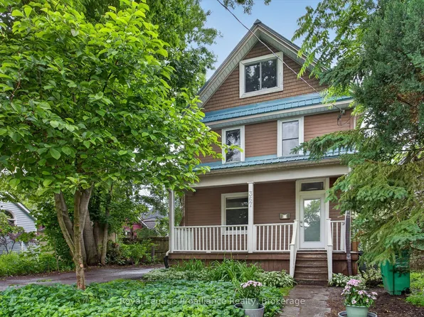 367 Edinburgh St, Peterborough, ON K9H 3G1