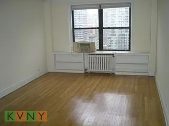 Rented by KVNY Soho