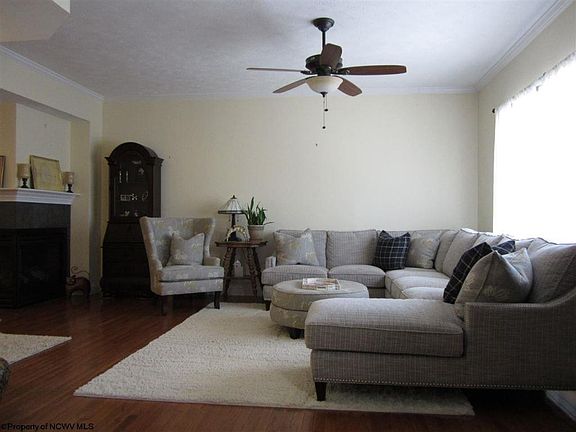5th image of 110 Claremont Ct