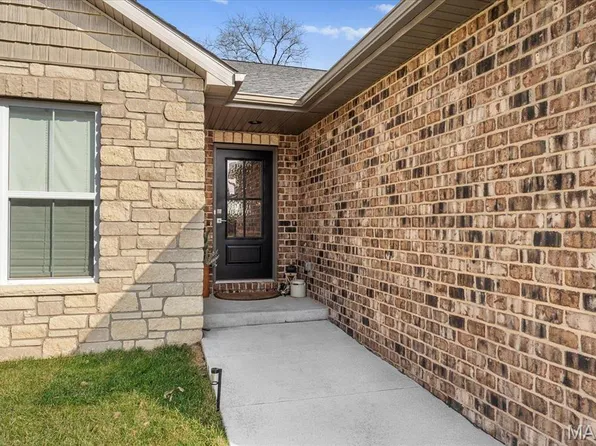 6 Traver Tine Cir, Millstadt, IL 62260