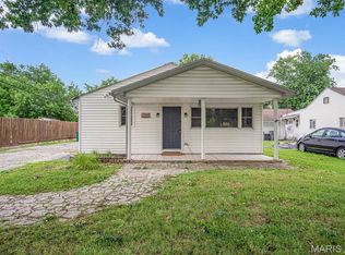 628 E Chain Of Rocks Rd, Granite City, IL 62040