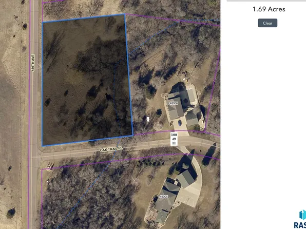Oak Trail Pl, Sioux Falls, SD 57108