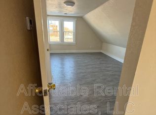 2167 S 5th St #A, Milwaukee, WI 53207