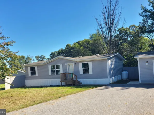 216 Meadow Trl, Delta, PA 17314