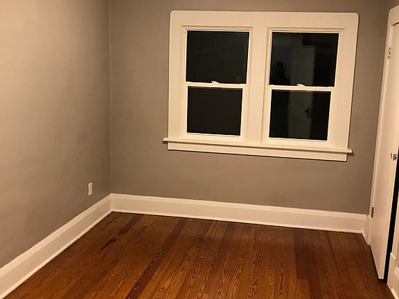 2nd image of 679 W Ohio Ave