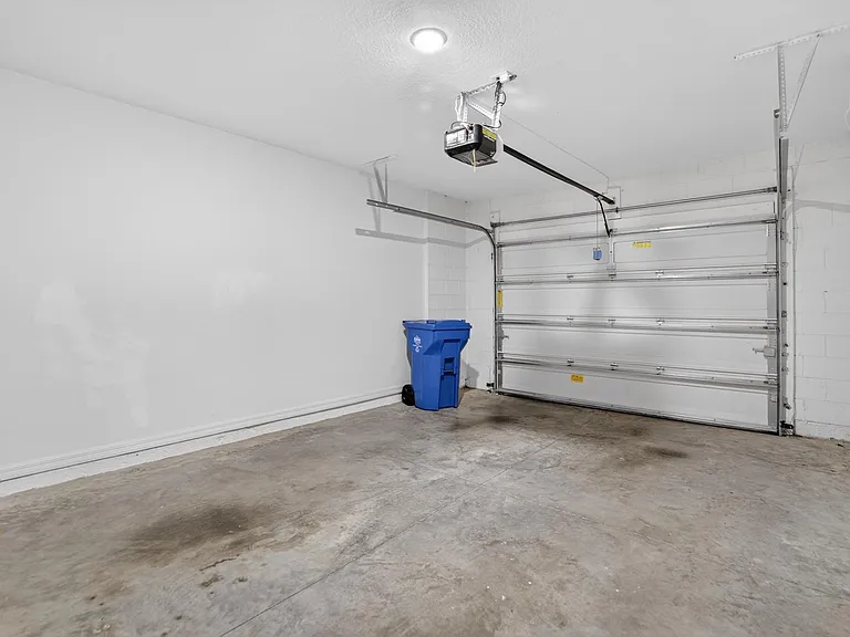 4718 Spatter Dock St #D — Photo 64