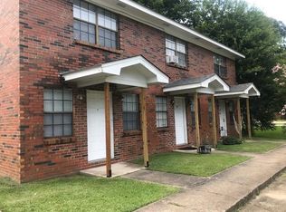 4613 W 4th St #1, Hattiesburg, MS 39402