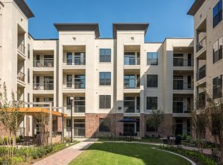 2626 Fountain View, Houston, TX 77057