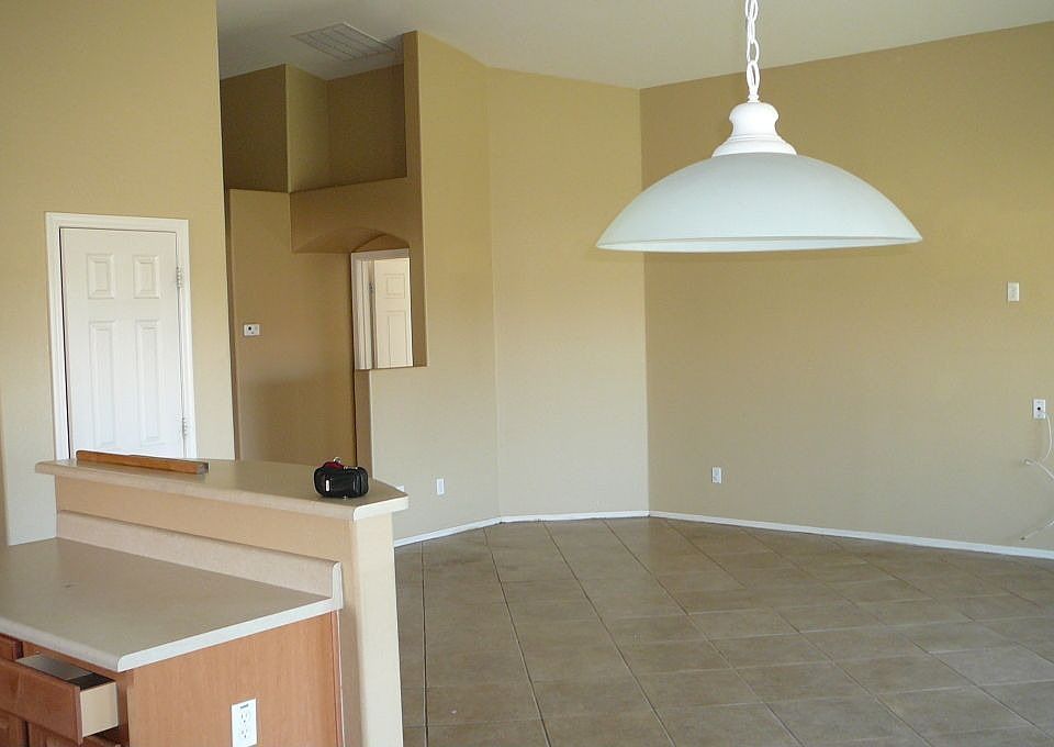 2nd image of 4414 W Carson Rd