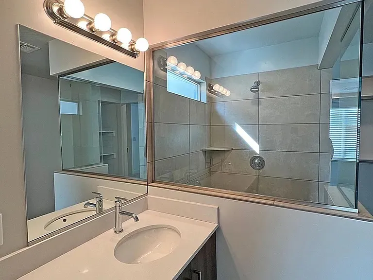 4104 E Phobos Ln — Photo 15