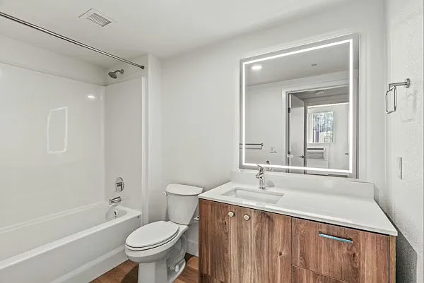 Vuela Apartments — Photo 38