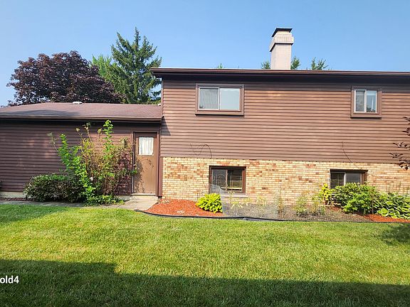 3rd image of 342 Sandpiper Ln
