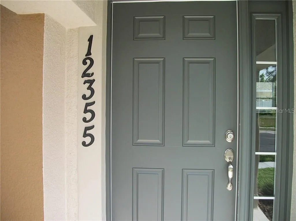 3 bed, 2.5 bath, 1480 sqft, $2,600 — Photo 2