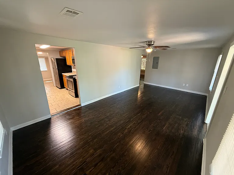 3517 Hardee Ave — Photo 2