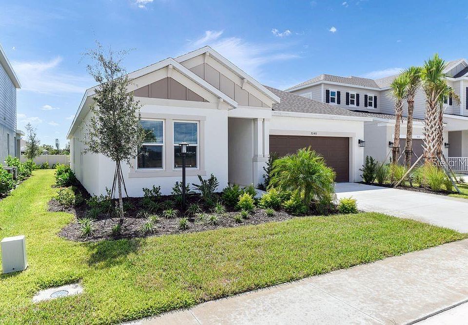 1st image of 15521 FOXTAIL LANE