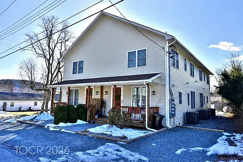 127 Pine St Photo 1