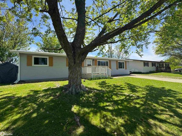 2808 Eastridge Dr, Centerville, IA 52544