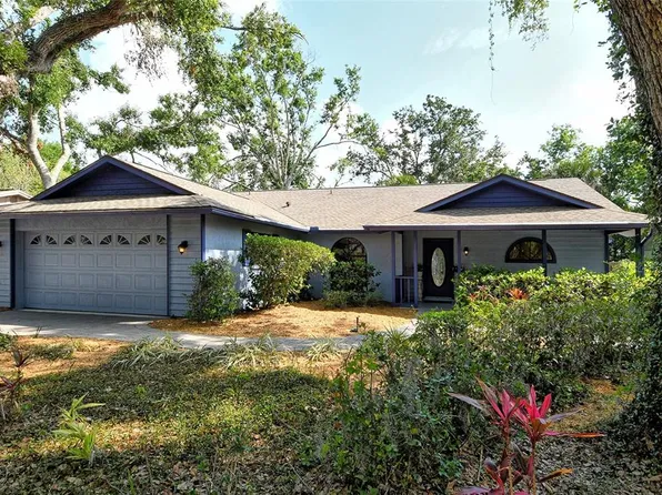 4137 Woodview Dr, Sarasota, FL 34232
