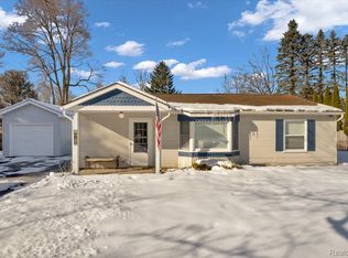 6187 Havelock Dr, Clarkston, MI 48346