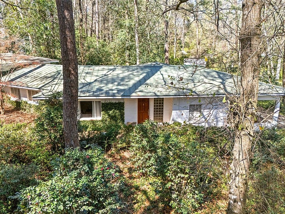 1st image of 199 Woodfield Dr
