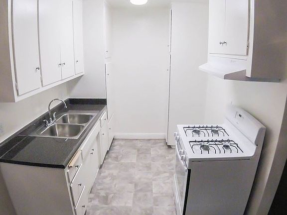 4th image of 21804 Roscoe Blvd APT 27