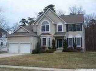 5 Brittany Dr, Bayville, NJ 08721