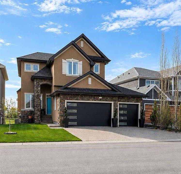 1st image of 71 W Muirfield Close