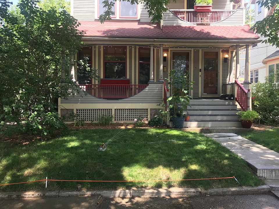 1st image of 430 Ethel Ave SE