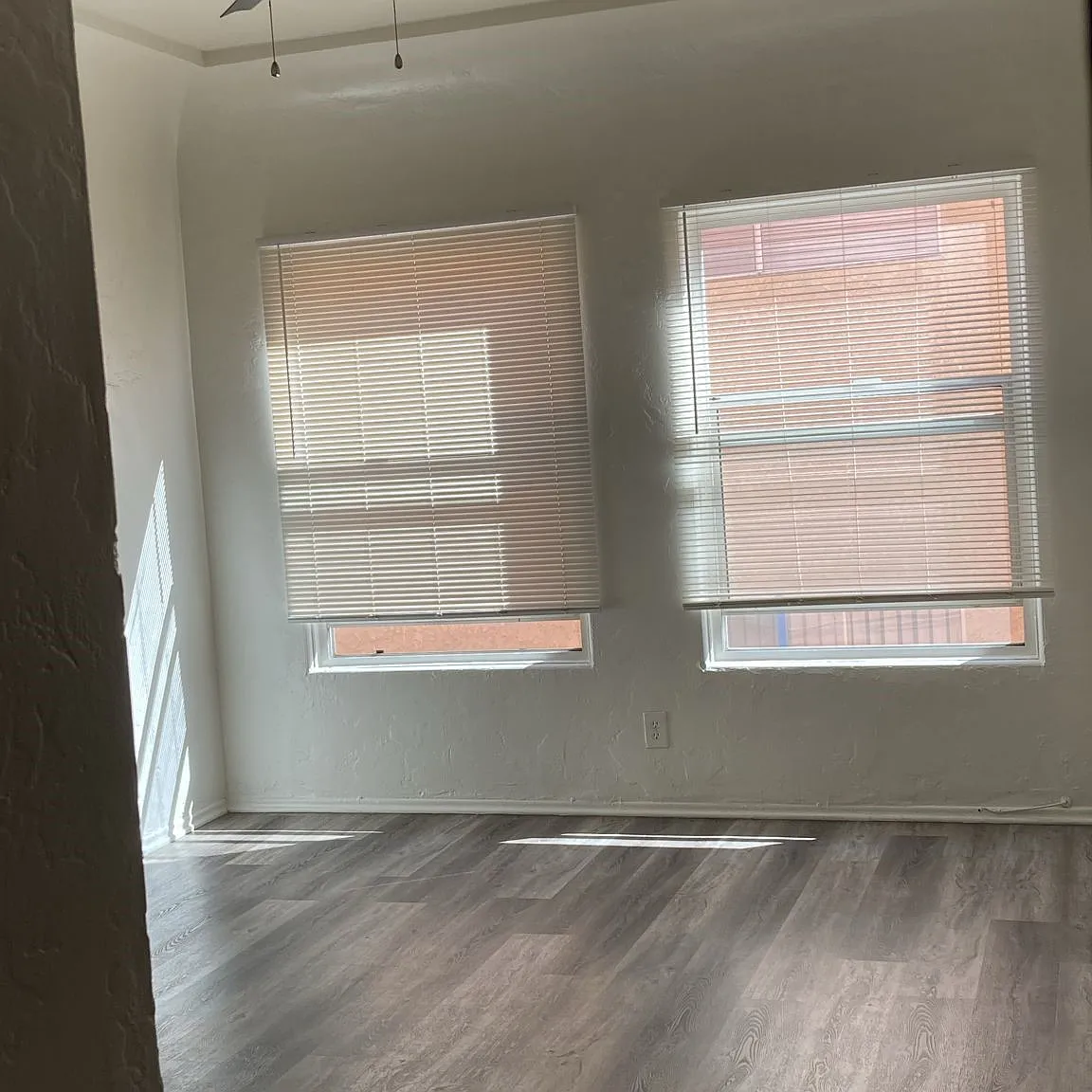 Studio, 400 sqft, $1,250 — Photo 1